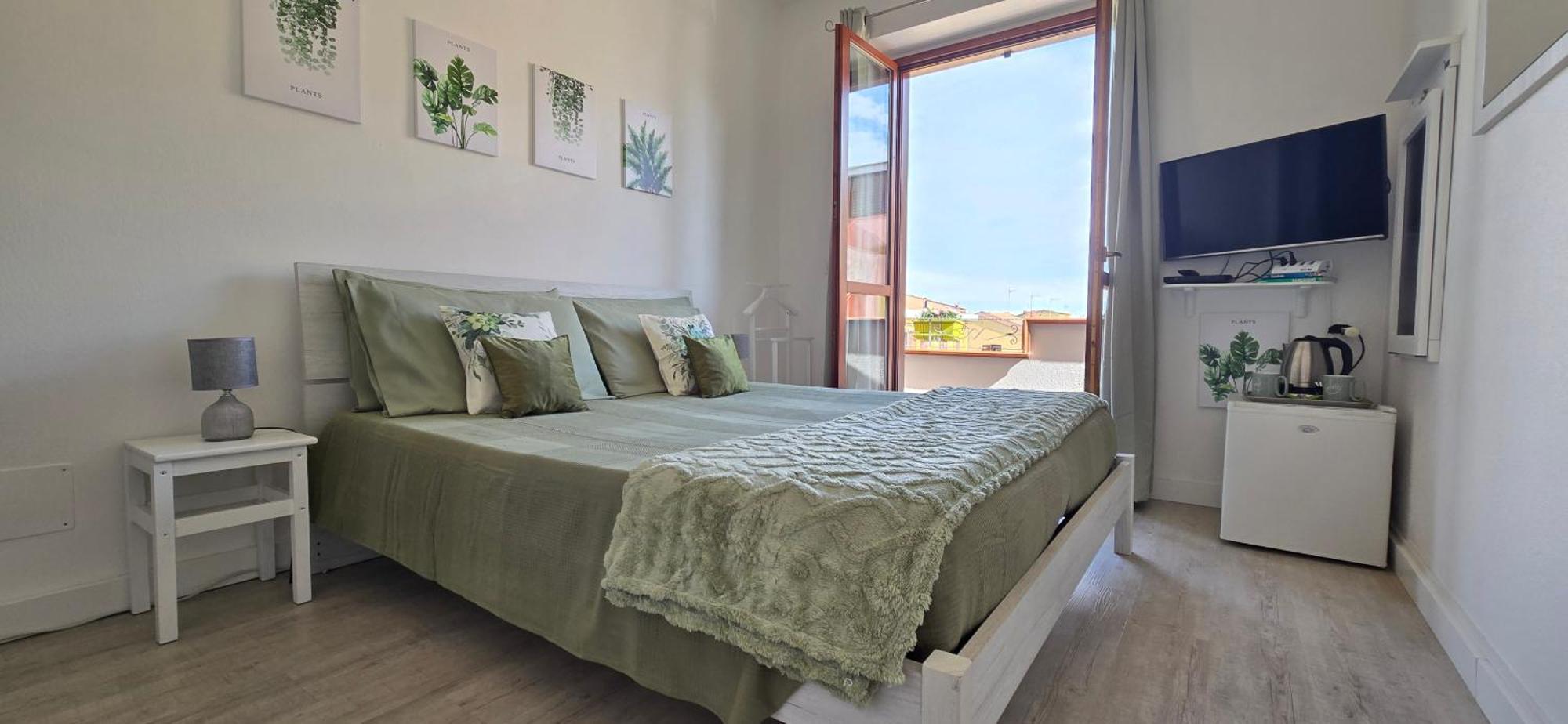 Casa Rosy - Stanza Privata Con Bagno Esclusivo E Parcheggio Gratuito Leilighet Porto Torres Eksteriør bilde