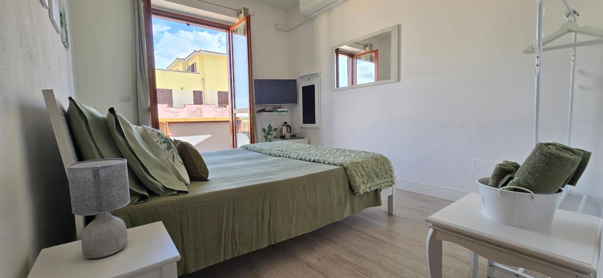 Casa Rosy - Stanza Privata Con Bagno Esclusivo E Parcheggio Gratuito Leilighet Porto Torres Eksteriør bilde