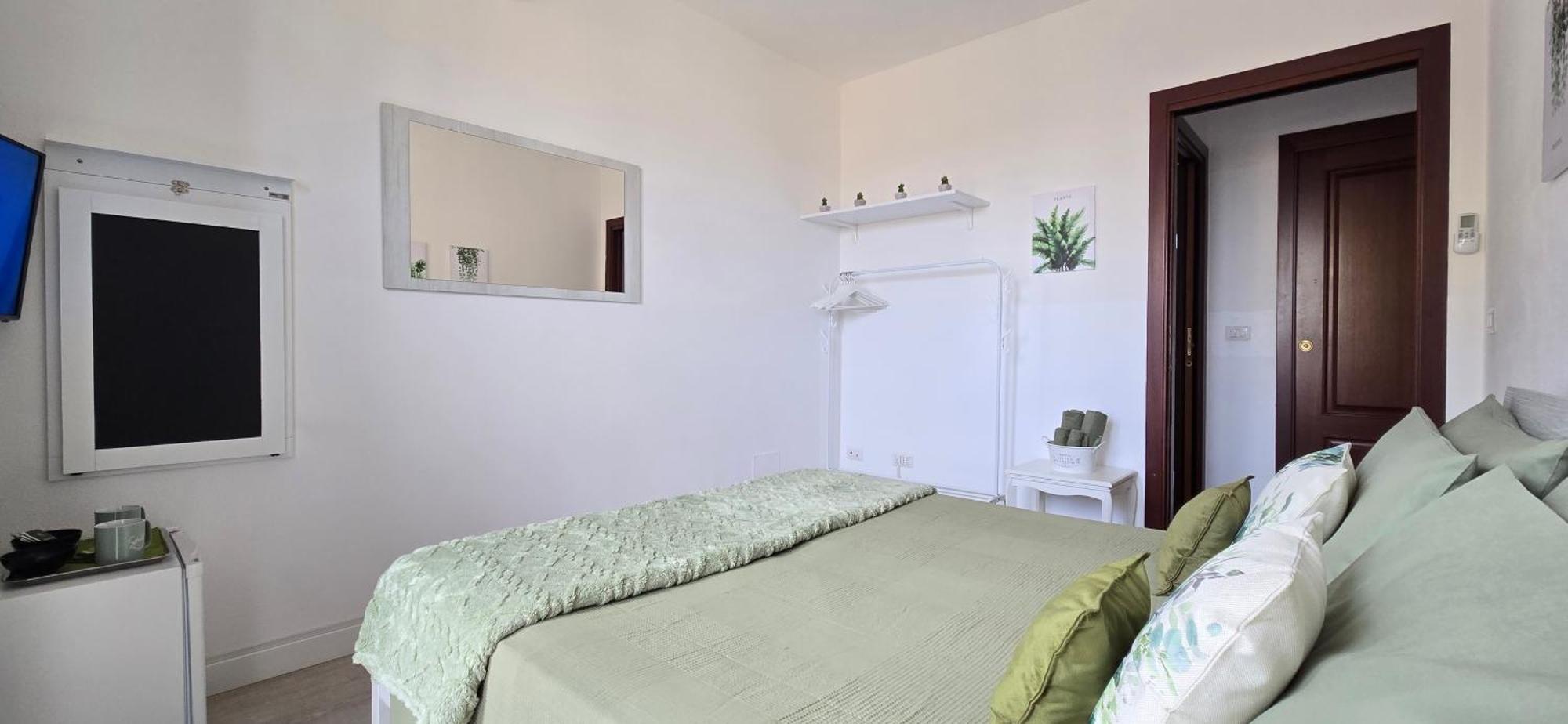 Casa Rosy - Stanza Privata Con Bagno Esclusivo E Parcheggio Gratuito Leilighet Porto Torres Eksteriør bilde